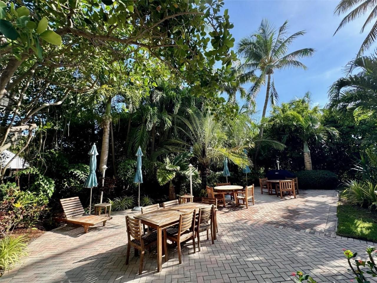 1500 Ocean Drive, Unit 905, Miami Beach, FL 33139 Photo