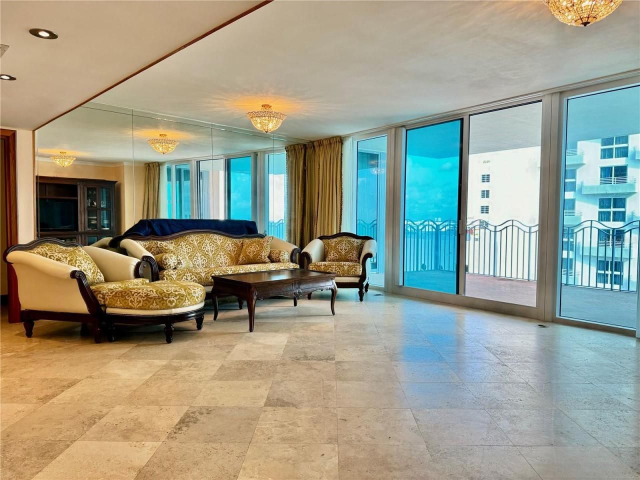 1500 Ocean Drive, Unit 905, Miami Beach, FL 33139 Photo