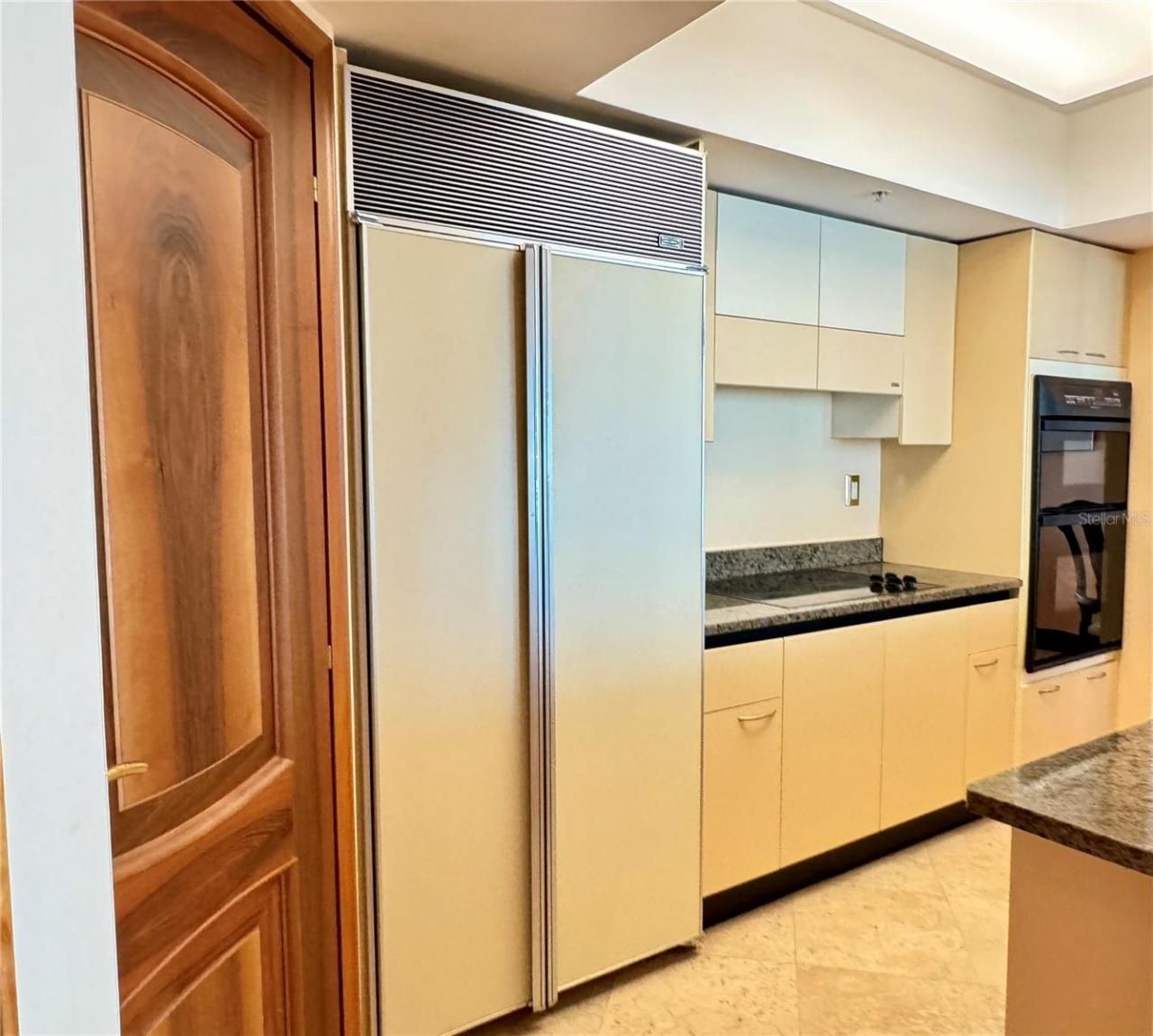 1500 Ocean Drive, Unit 905, Miami Beach, FL 33139 Photo