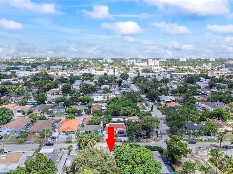 1810 NW 16th Ter, Miami, FL 33125 Photo