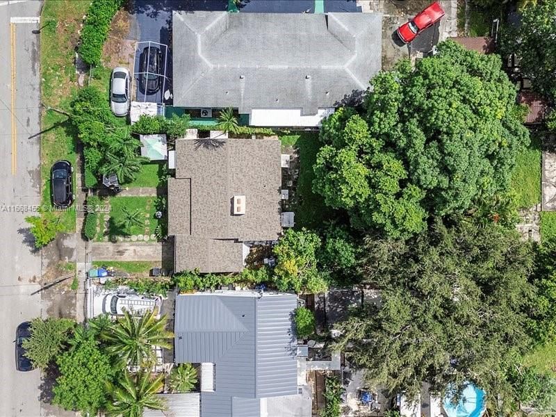 1810 NW 16th Ter, Miami, FL 33125 Photo