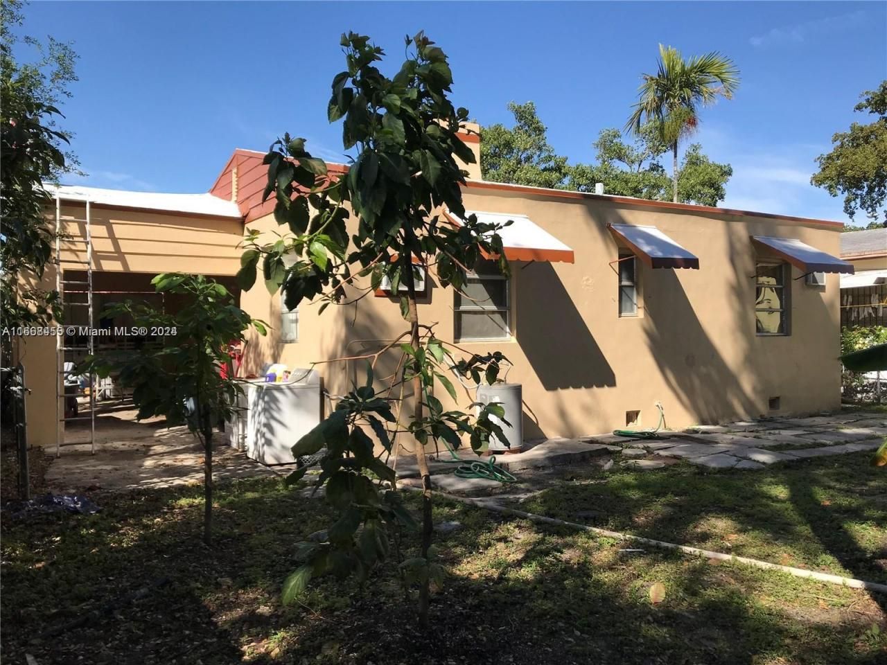 1810 NW 16th Ter, Miami, FL 33125 Photo