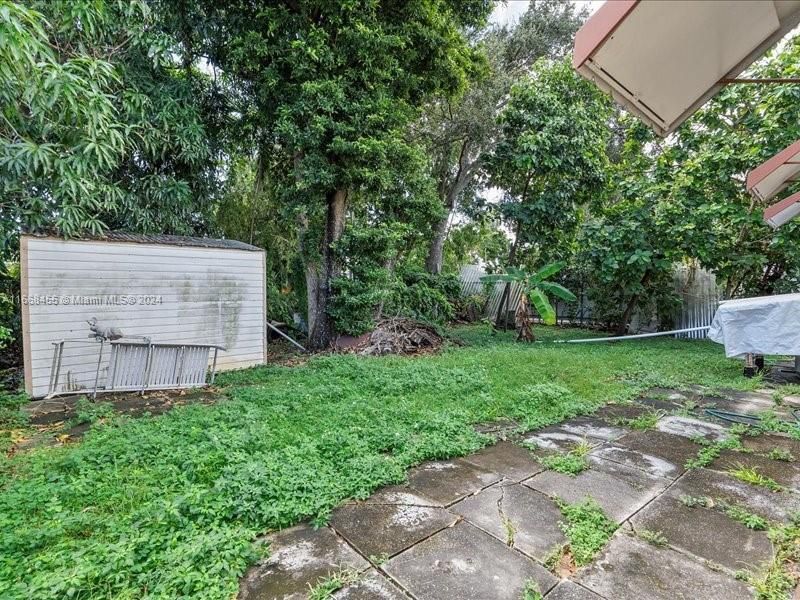 1810 NW 16th Ter, Miami, FL 33125 Photo