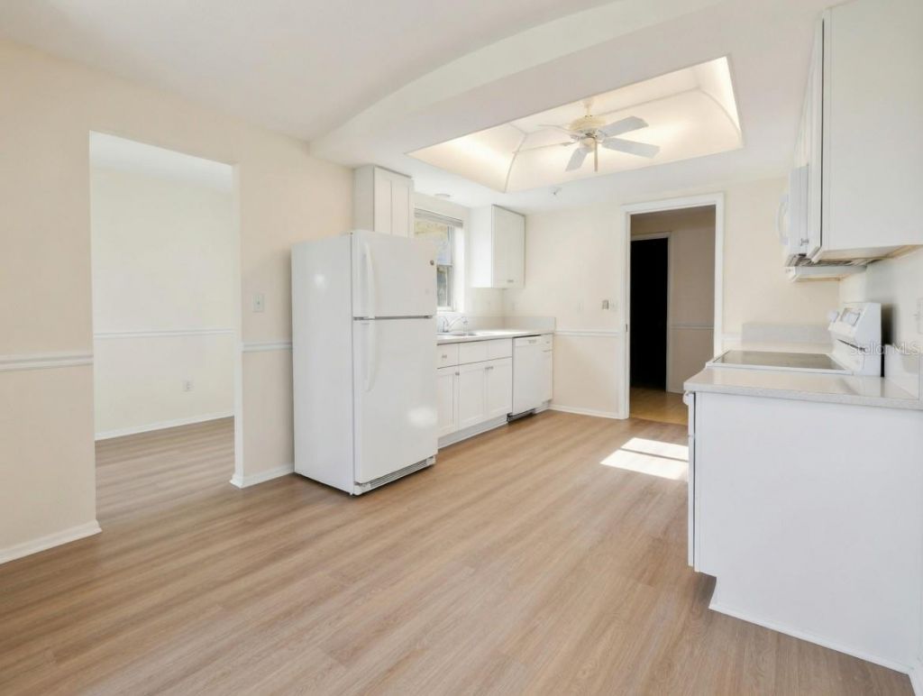 3280 Southfield Lane, Unit 804, Sarasota, FL 34239 Photo