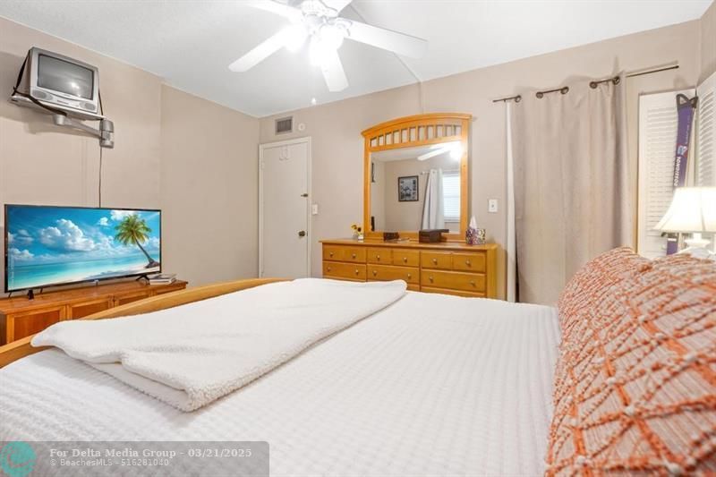 401 Briny Avenue, Unit 610, Pompano Beach, FL 33062 Photo