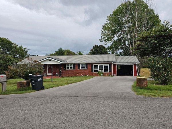 234 Bronston Howard Road, Summer Shade, KY 42166