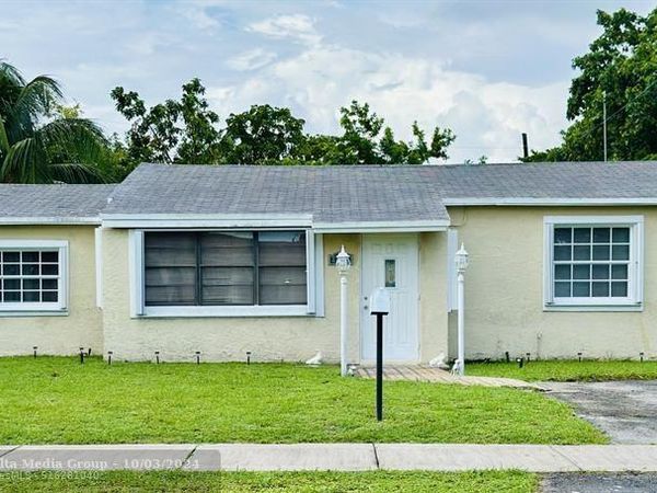 2411 Plunkett Street, Hollywood, FL 33020