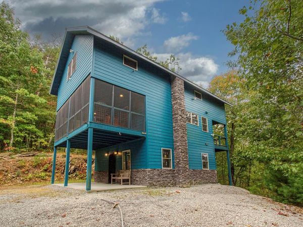 2500 Joe Brown Hwy, Tellico Plains, TN 37385