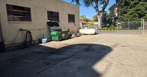 11775-& 11780 Riverside Ave, Courtland, CA 95615 Photo