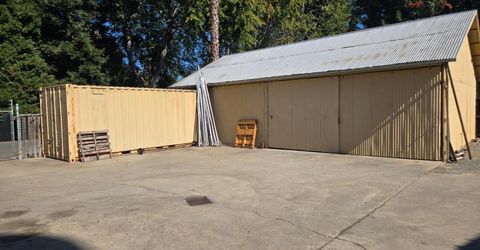 11775-& 11780 Riverside Ave, Courtland, CA 95615 Photo