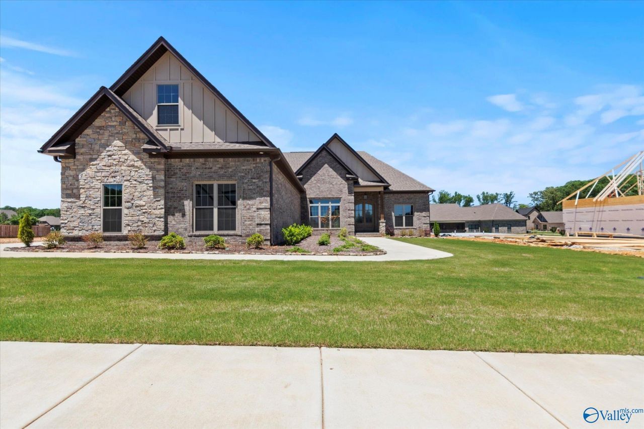 22949 Gunner Circle, Athens, AL 35613 Main Photo