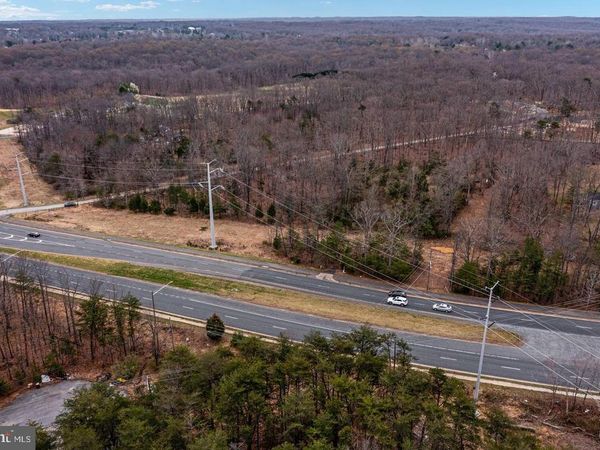 11601 BRADDOCK ROAD, FAIRFAX, VA 22030