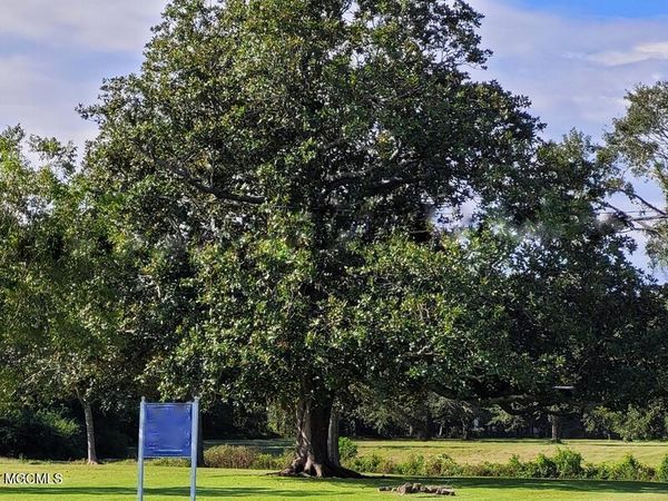 120 East Railroad Street, Long Beach, MS 39560