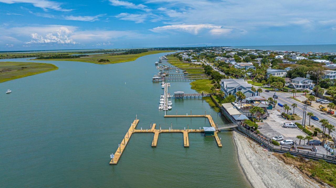 101 Palm Boulevard Photo 9