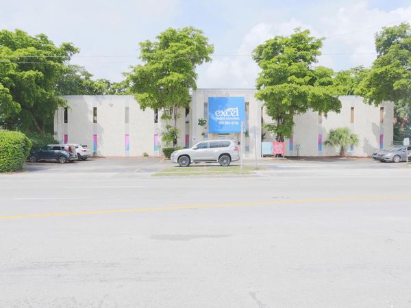 15490 NW 7th Avenue, Unit 206a, Miami, FL 33169