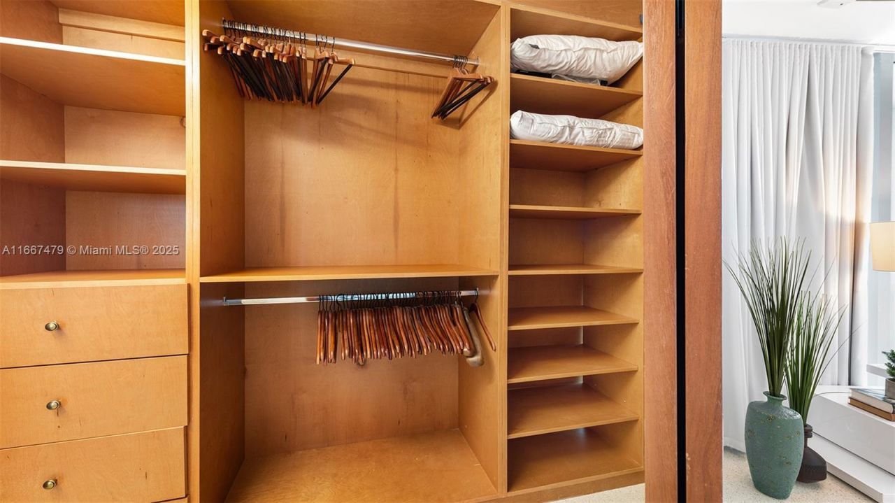 101 20th St Th B, Unit TH-B 1505, Miami Beach, FL 33139 Photo