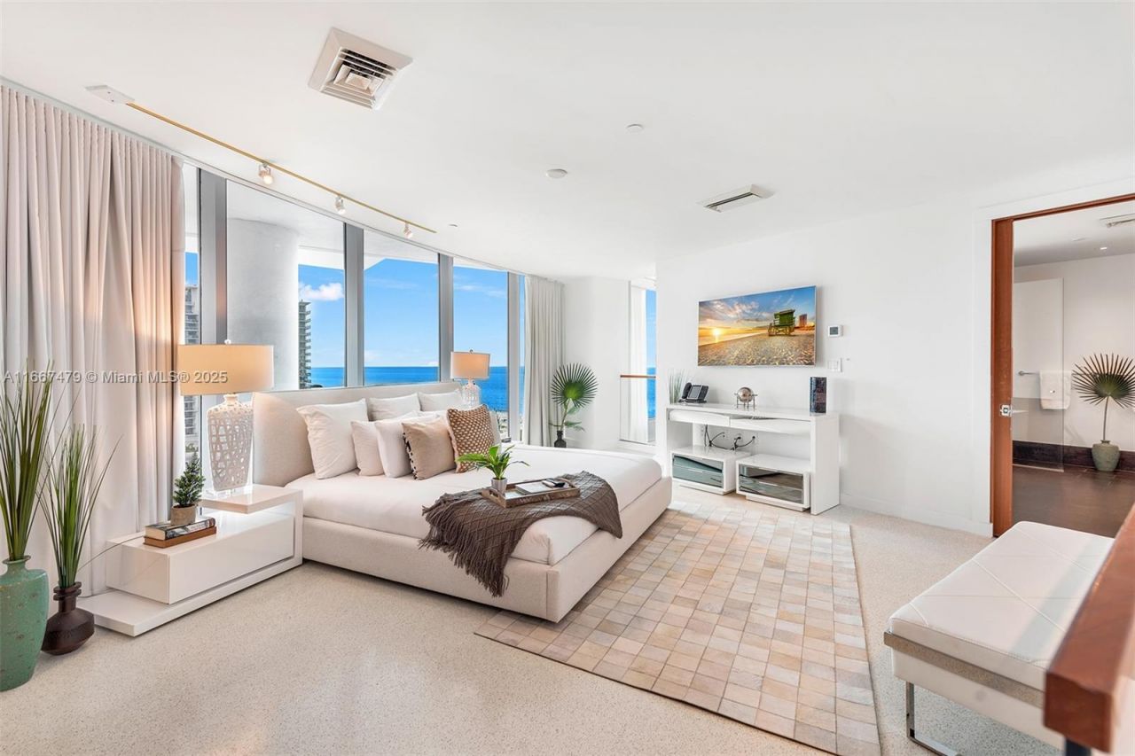 101 20th St Th B, Unit TH-B 1505, Miami Beach, FL 33139 Photo