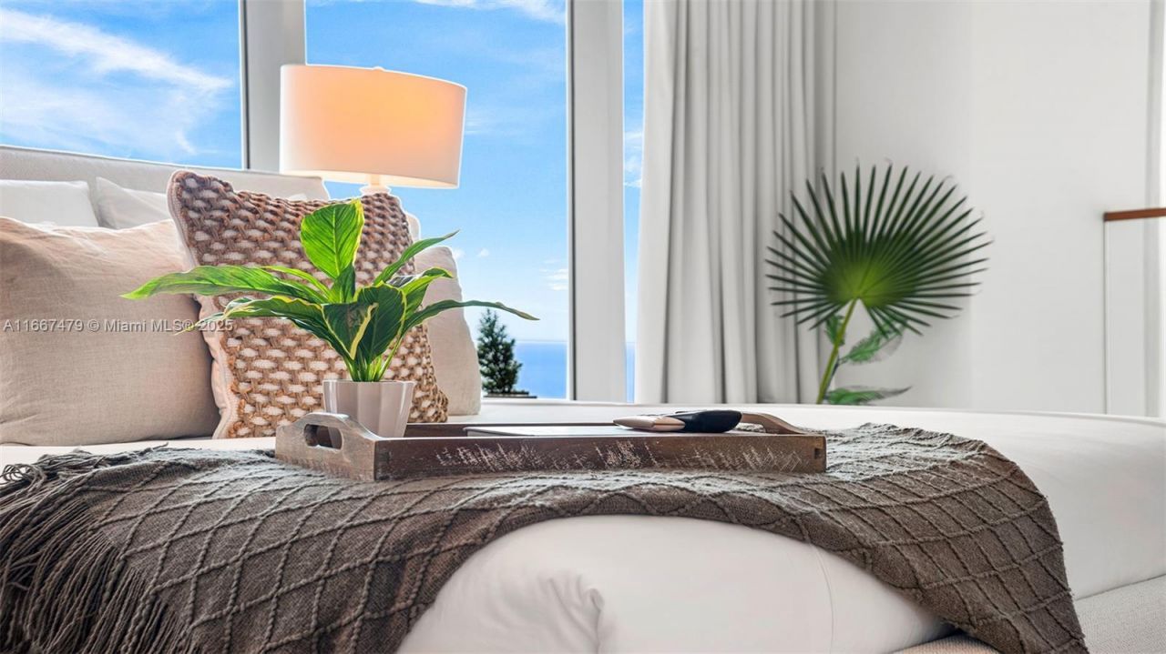 101 20th St Th B, Unit TH-B 1505, Miami Beach, FL 33139 Photo