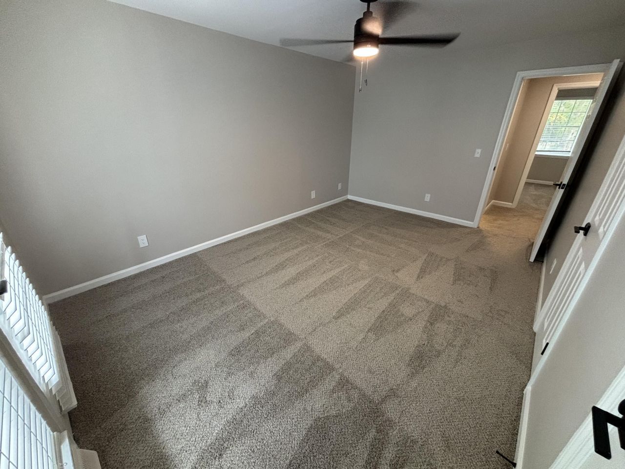 1137 Oakleaf Drive Photo 10