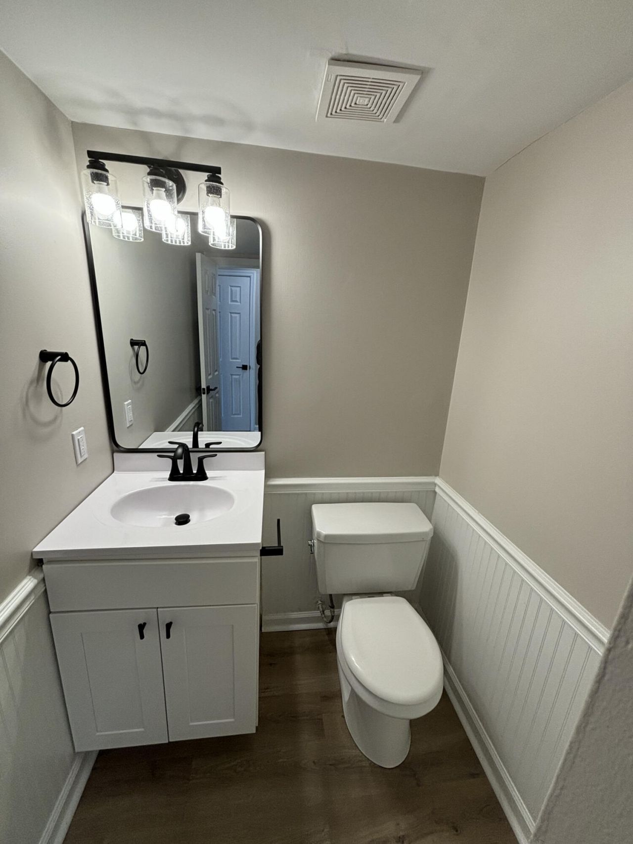 1137 Oakleaf Drive Photo 13