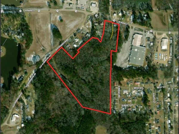 West Main Hwy 14, Louisville, MS 39339