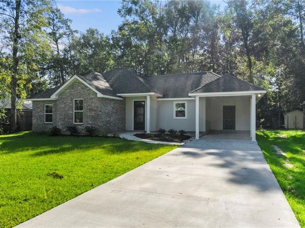 110 INSPIRATION Lane, Covington, LA 70433