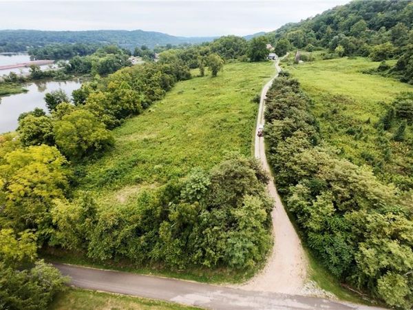 115 McElroy Run Road, Belmont, WV 26134