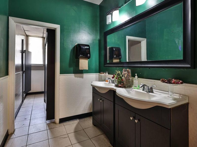 1504 Dixie Hwy HWY, Park Hills, KY 41011 Photo 14