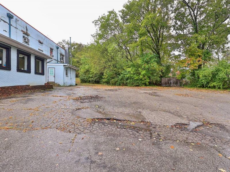 1504 Dixie Hwy HWY, Park Hills, KY 41011 Photo 8