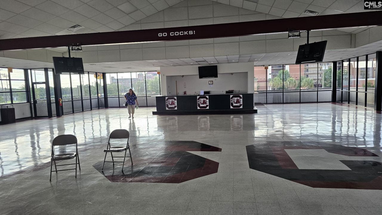 1200 Bluff Road Photo 15