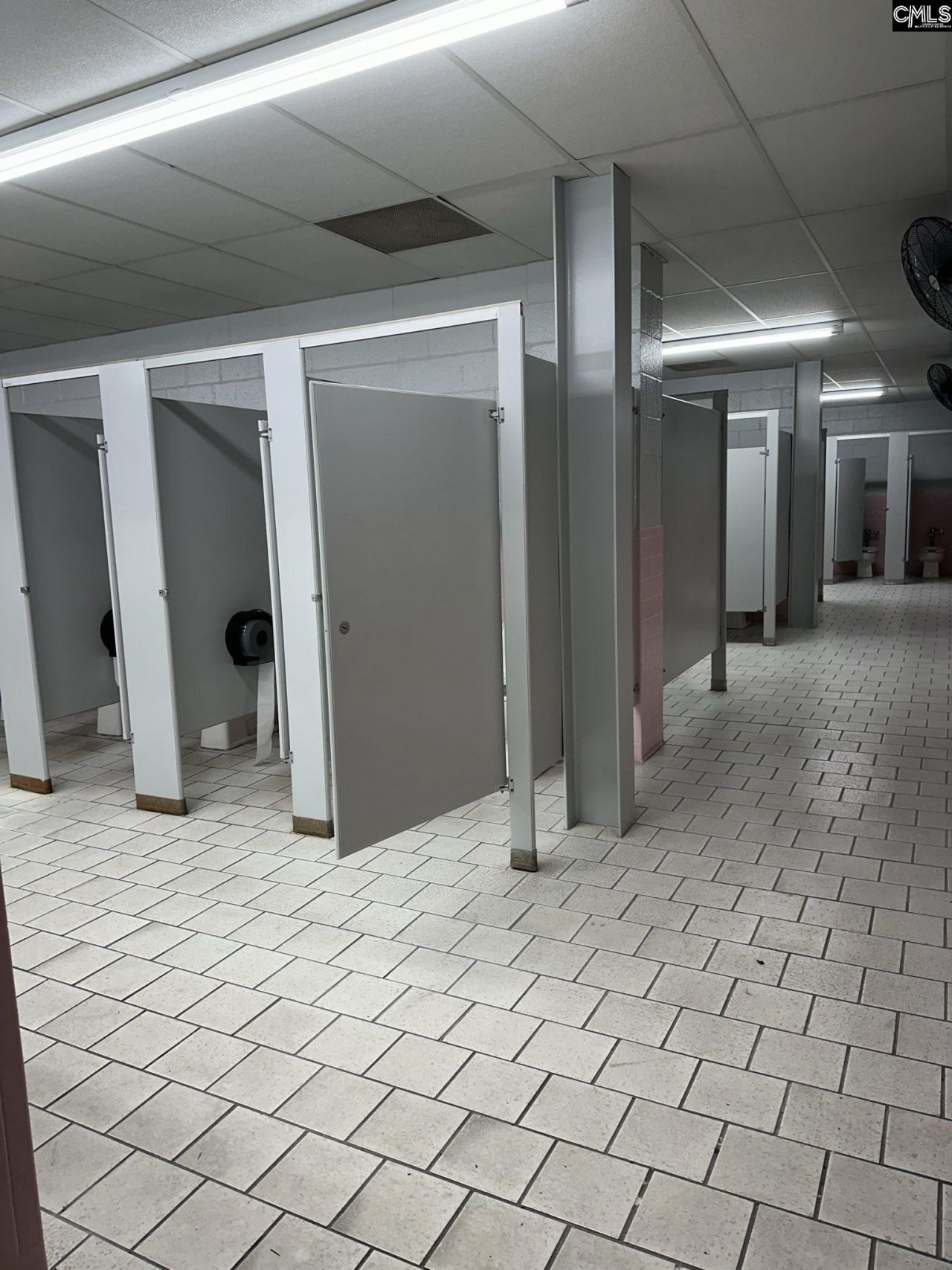 1200 Bluff Road Photo 24