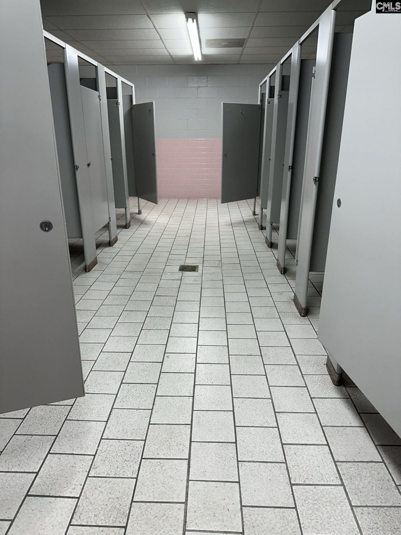 1200 Bluff Road Photo 25