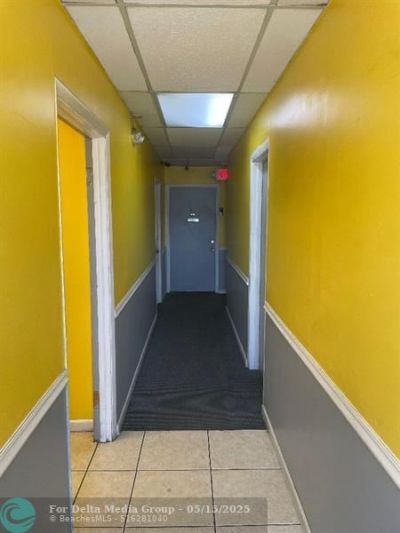 1075 Sunset Strip, Sunrise, FL 33313 Photo