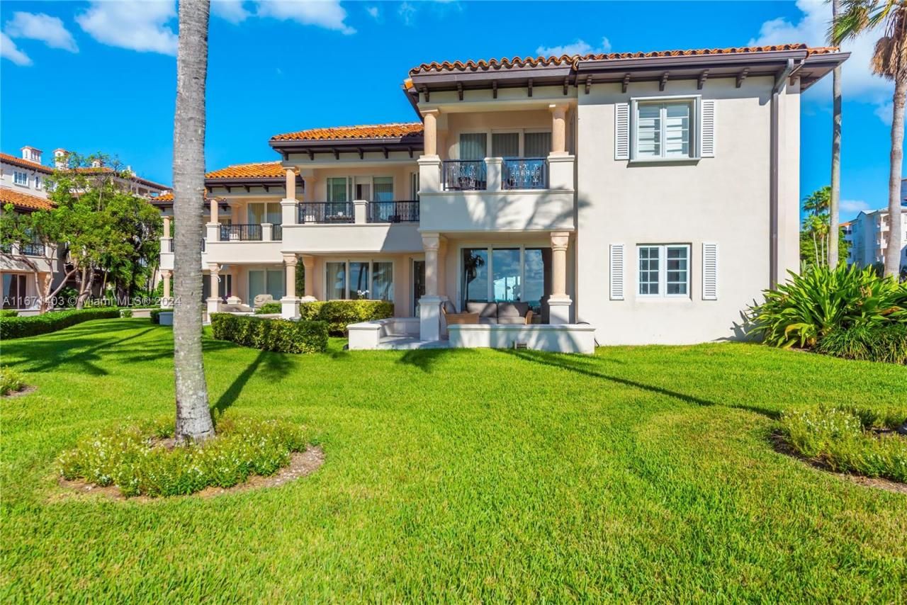 15713 Fisher Island Dr, Unit 15713, Miami Beach, FL 33109 Photo