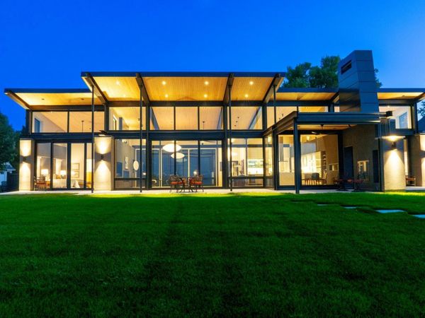 355 Lake Avenue S, Spicer, MN 56288