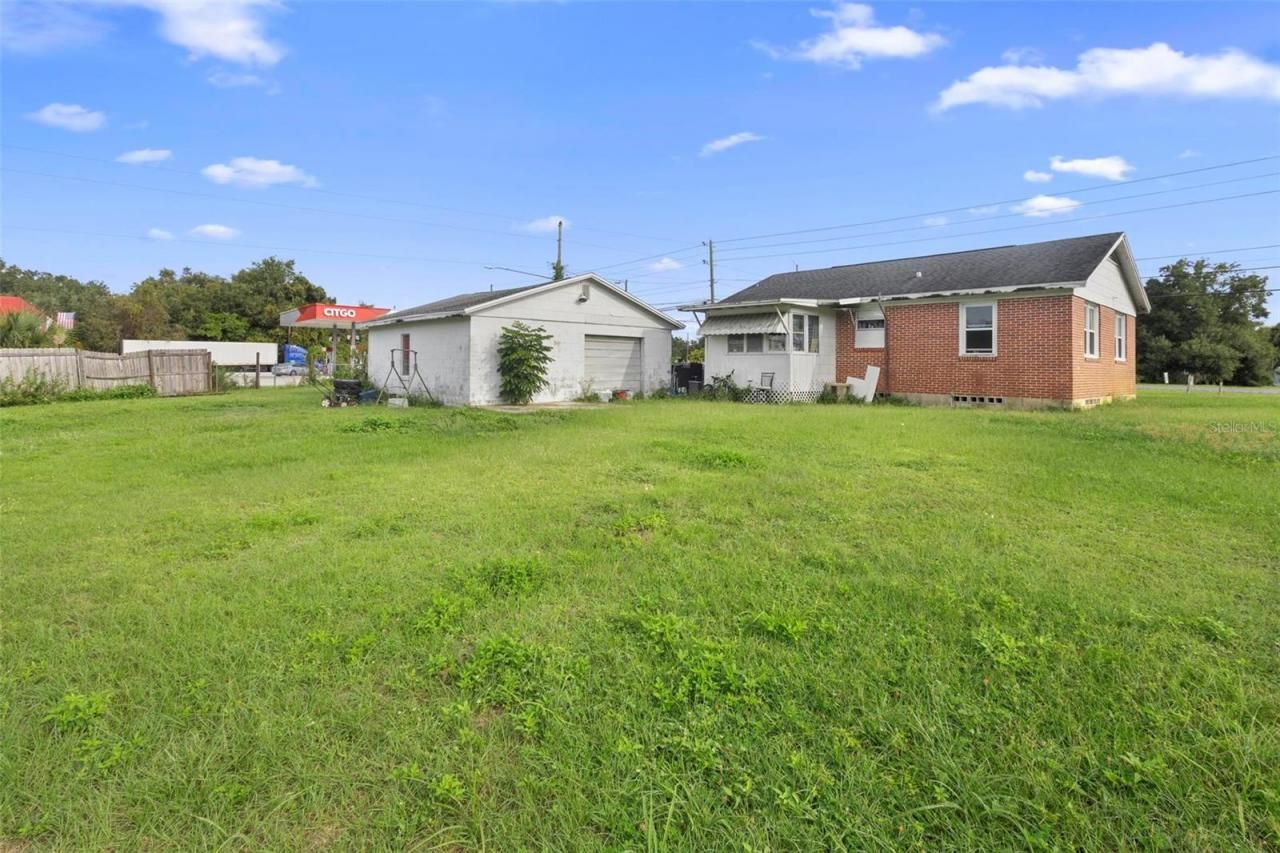 2480 N Woodland Boulevard, Deland, FL 32720 Photo