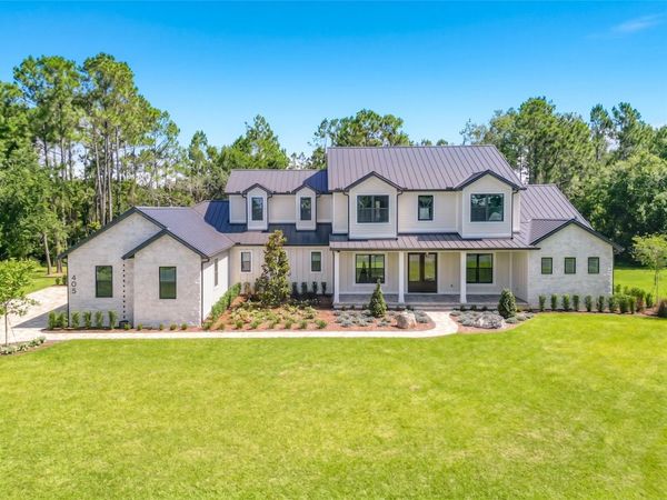 405 LONG AND WINDING ROAD, HOWEY IN THE HILLS, FL 34737