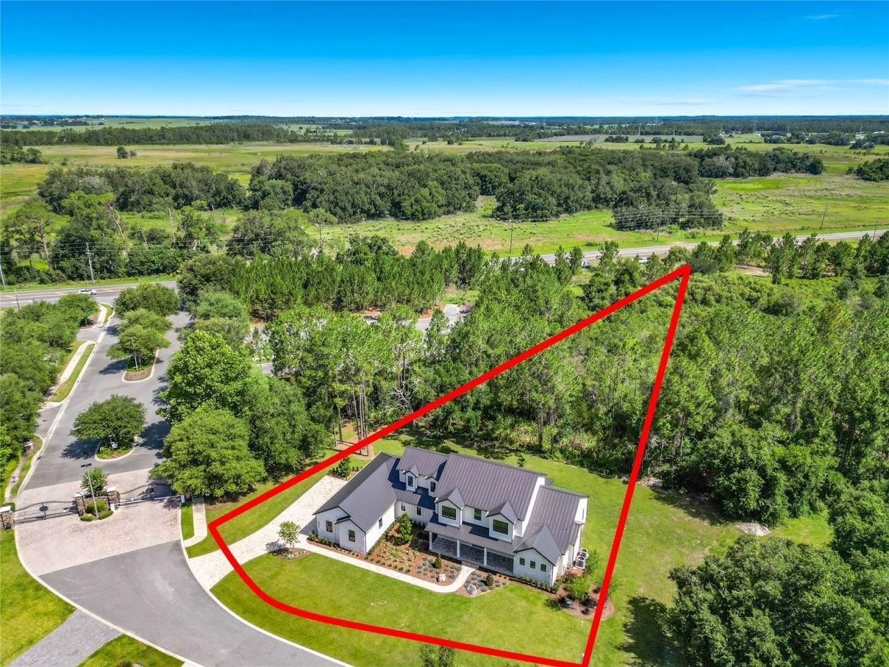 405 Long And Winding Road, Howey in the Hills, FL 34737 Photo