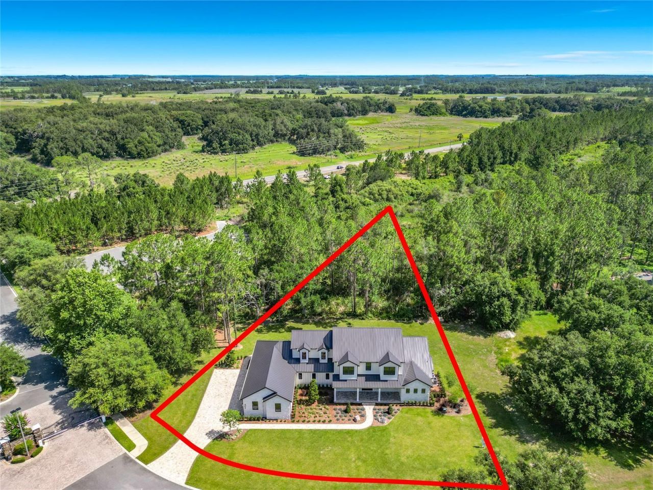 405 Long And Winding Road, Howey in the Hills, FL 34737 Photo