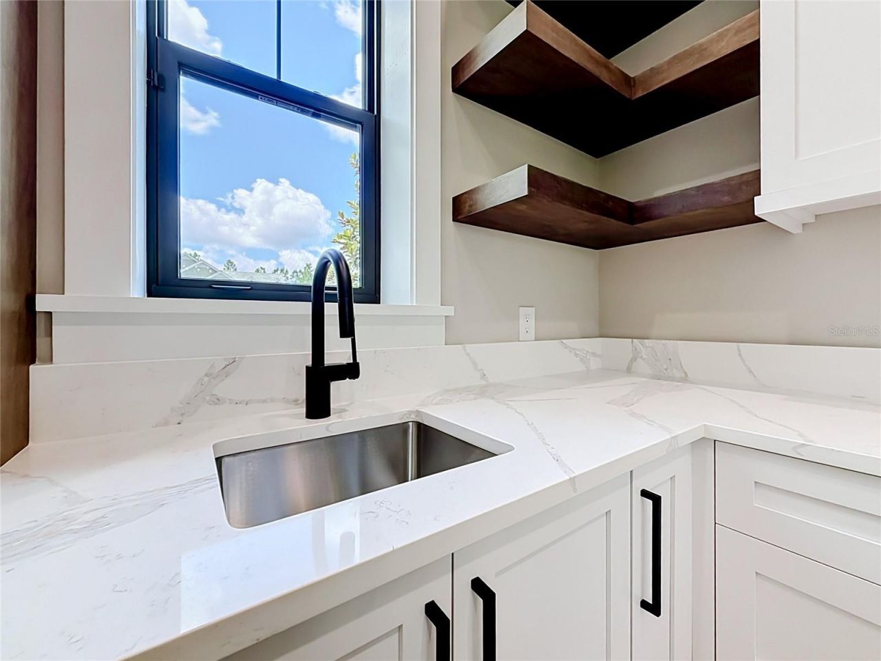 405 Long And Winding Road, Howey in the Hills, FL 34737 Photo