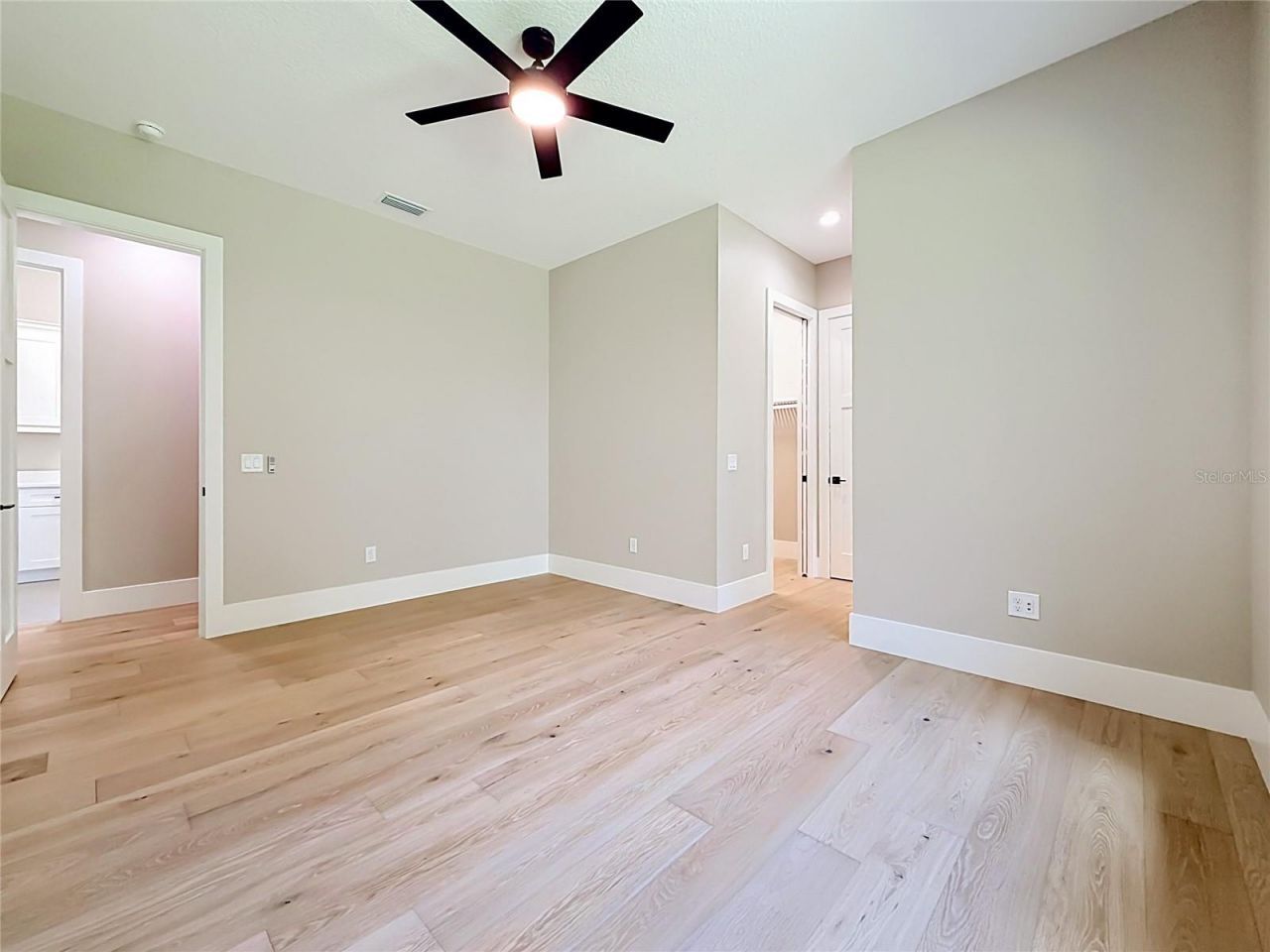 405 Long And Winding Road, Howey in the Hills, FL 34737 Photo