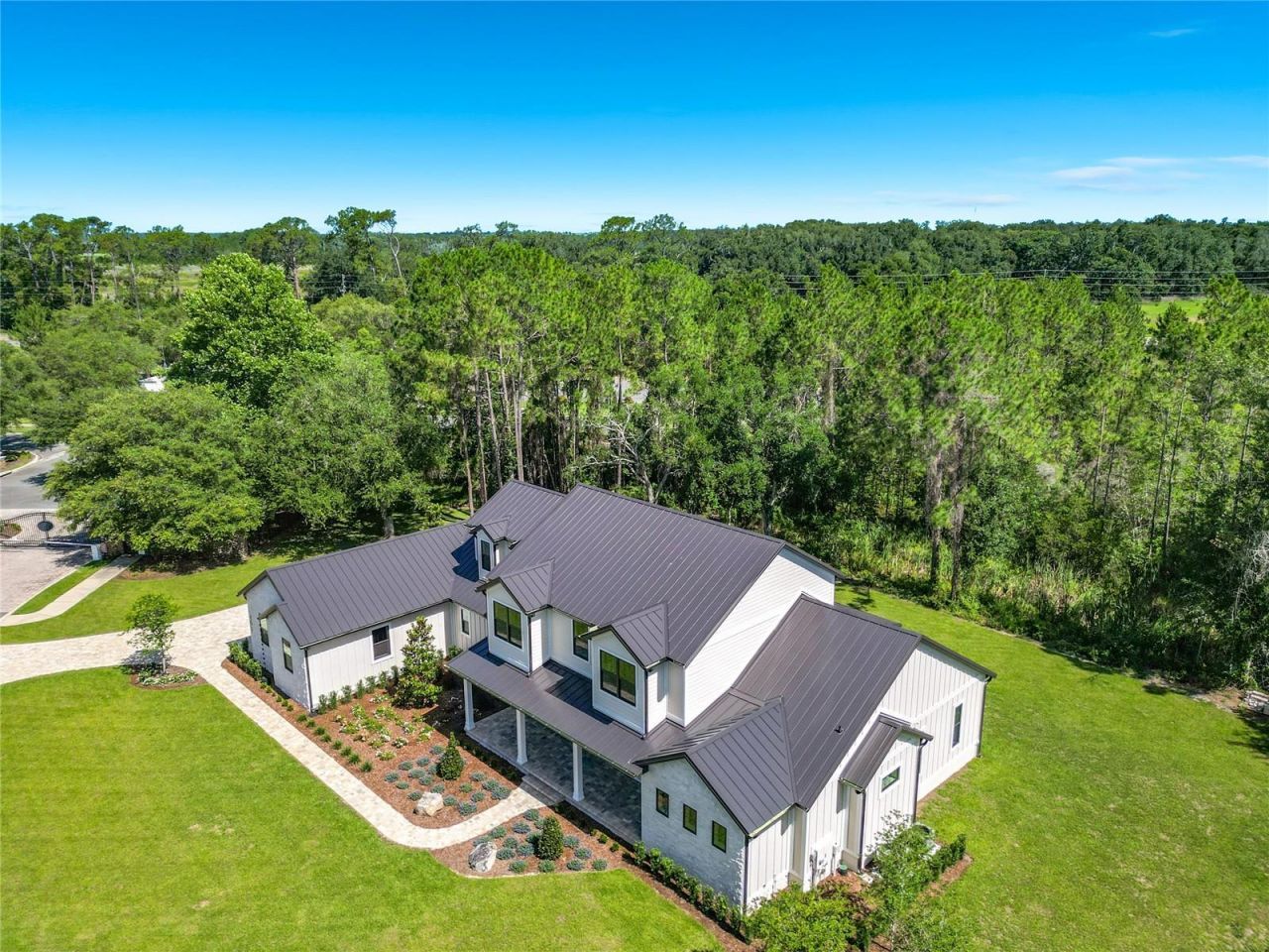 405 Long And Winding Road, Howey in the Hills, FL 34737 Photo