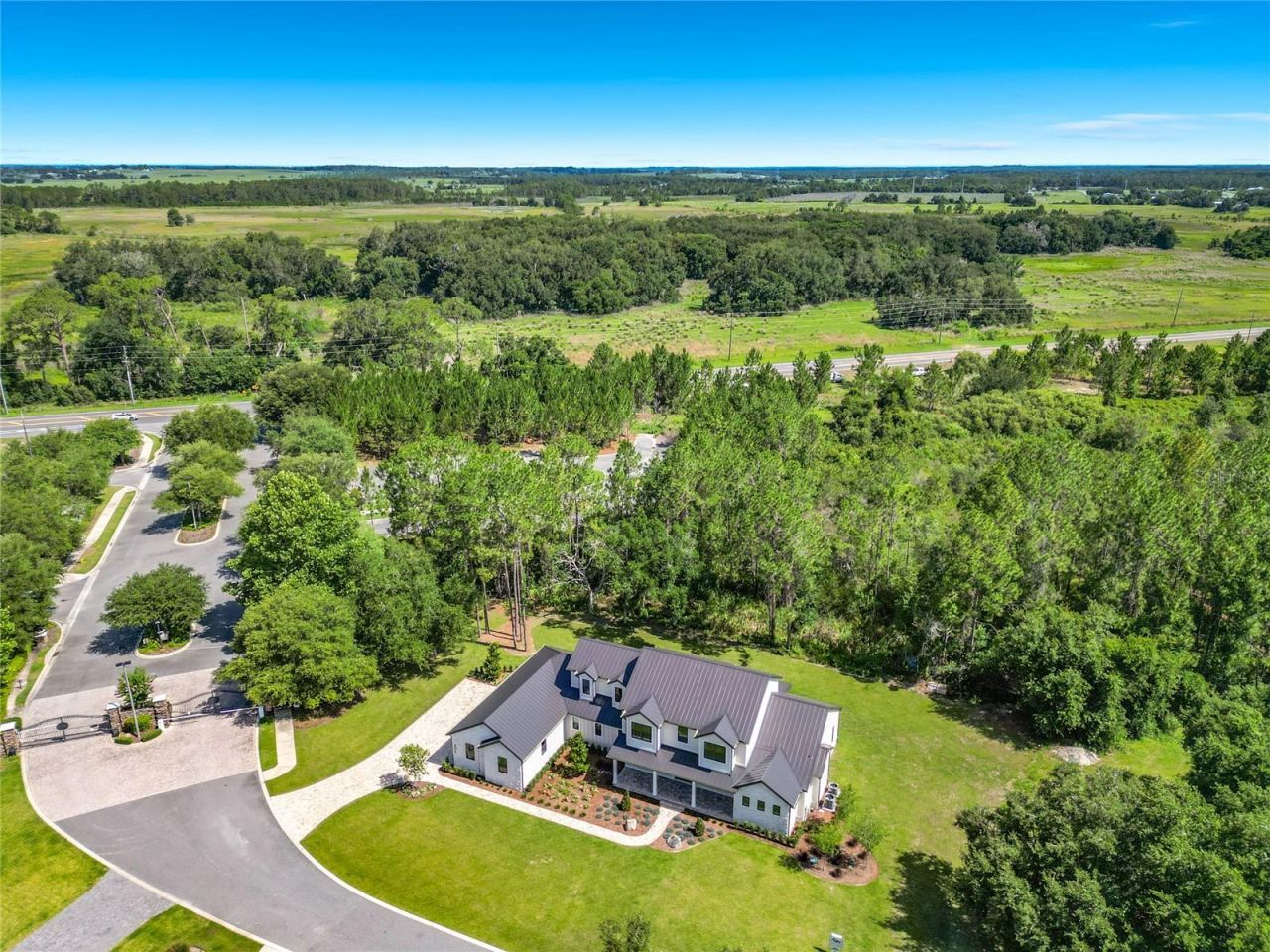 405 Long And Winding Road, Howey in the Hills, FL 34737 Photo