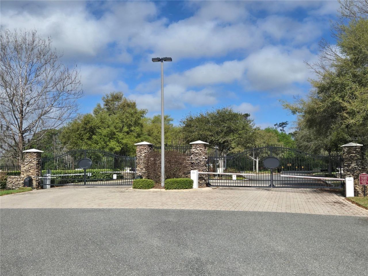 405 Long And Winding Road, Howey in the Hills, FL 34737 Photo