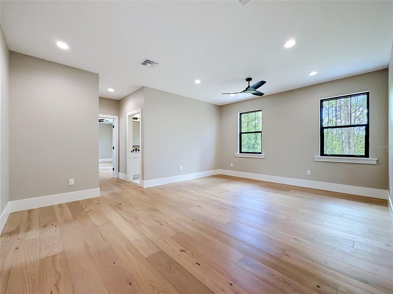405 Long And Winding Road, Howey in the Hills, FL 34737 Photo