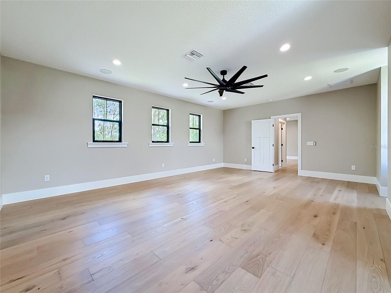 405 Long And Winding Road, Howey in the Hills, FL 34737 Photo
