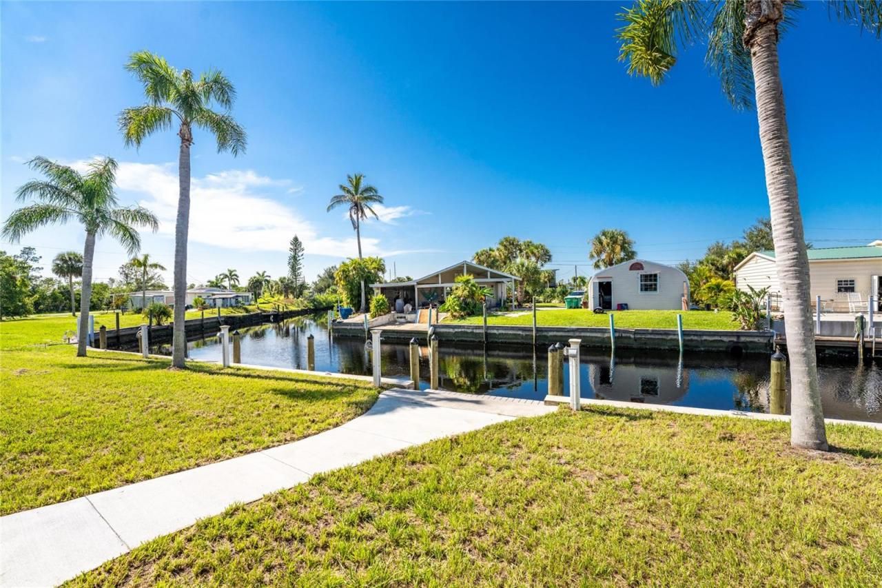 4199 Hollis Avenue, Port Charlotte, FL 33953 Photo