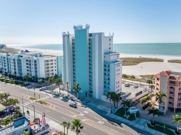 11000 GULF BOULEVARD, Unit 1002, TREASURE ISLAND, FL 33706