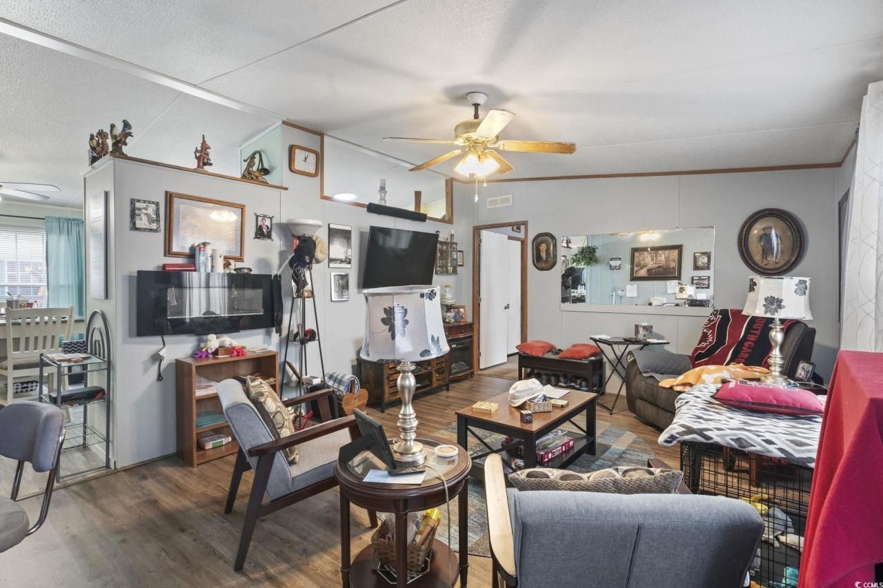 494 Folly Estates Dr. Photo 8