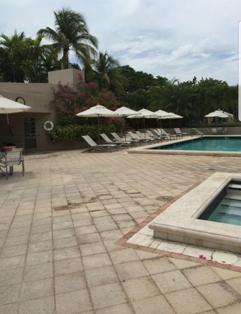 151 Crandon Blvd, Unit 430, Key Biscayne, FL 33149 Photo